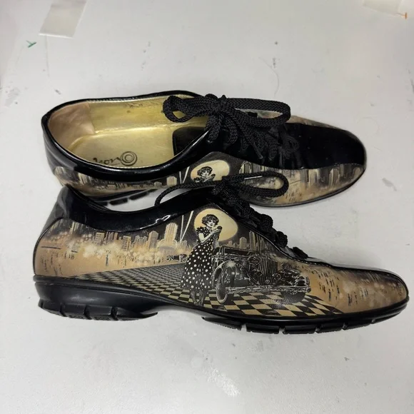 ICON Art Shoes Jazz Print Sneakers Art Deco Wearable Art Women 6 Rare - Picture 2 of 7